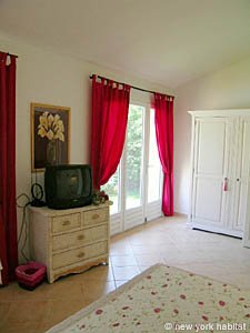 South France 3 Bedroom - Villa accommodation - bedroom 3 (PR-754) photo 5 of 5