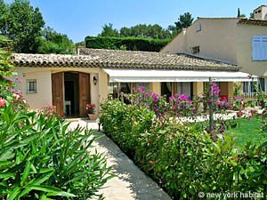 South France 3 Bedroom - Villa accommodation - other (PR-754) photo 12 of 16