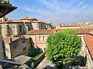 Sud de la France - Aix en Provence - Marseille - T3 logements location appartements - s&eacute;jour (PR-755) photo 3 de 13