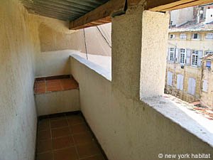 Sud de la France - Aix en Provence - Marseille - T3 logements location appartements - Appartement r&eacute;f&eacute;rence PR-755