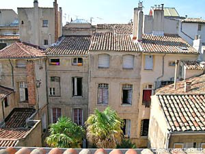 Sud de la France - Aix en Provence - Marseille - T3 logements location appartements - cuisine (PR-755) photo 2 de 7