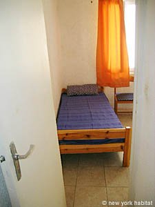 South France - Aix en Provence - Marseilles - Studio apartment - living room (PR-756) photo 5 of 5