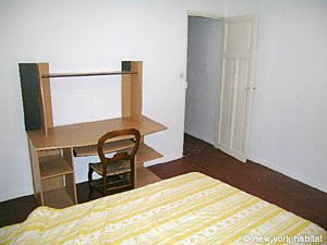 South of France - Provence - 1 Bedroom apartment - bedroom (PR-757) photo 3 of 3