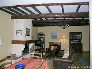 Sud della Francia 2 Camere - Casa di campagna appartamento casa vacanze - soggiorno (PR-759) photo 1 di 8