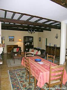 Sud della Francia 2 Camere - Casa di campagna appartamento casa vacanze - soggiorno (PR-759) photo 2 di 8