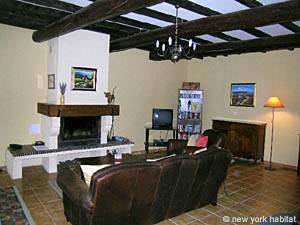 Sud della Francia 2 Camere - Casa di campagna appartamento casa vacanze - soggiorno (PR-759) photo 4 di 8