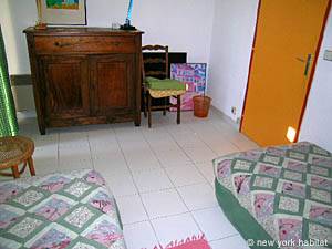 S&uuml;dfrankreich 4 Zimmer wohnungsvermietung schlafzimmer 2 photo 33