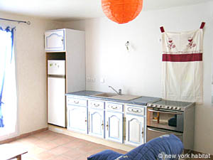 Sud de la France - Alpes du Sud - T2 appartements location vacances - cuisine (PR-764) photo 2 de 4