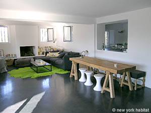 South France - Provence Luberon - 5 Bedroom - Mas accommodation - living room (PR-766) photo 1 of 22