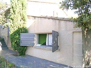 South France - Provence Luberon - 5 Bedroom - Mas accommodation - bedroom 5 (PR-766) photo 5 of 7