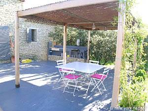 South France - Provence Luberon - 5 Bedroom - Mas accommodation - living room (PR-766) photo 13 of 22