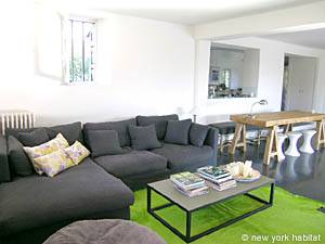 South France - Provence Luberon - 5 Bedroom - Mas accommodation - living room (PR-766) photo 8 of 22