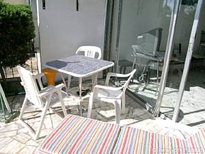 South France - French Riviera - 2 Bedroom accommodation - living room (PR-768) photo 9 of 10