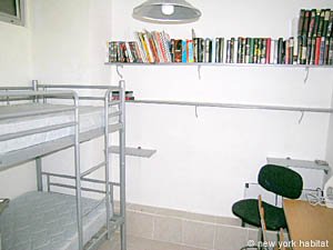 South France - French Riviera - 2 Bedroom accommodation - bedroom 1 (PR-768) photo 2 of 4