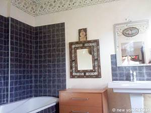 S&uuml;dfrankreich - C&ocirc;te d'Azur - 2 Zimmer wohnung bed breakfast - badezimmer (PR-770) photo 1 von 4