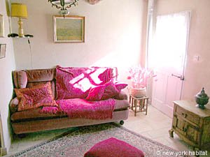 Sud della Francia - Provenza - Luberon - 1 Camera appartamento casa vacanze - soggiorno (PR-776) photo 4 di 7