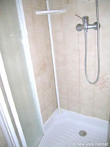 S&uuml;dfrankreich 2 Zimmer ferienwohnung - badezimmer 1 (PR-778) photo 5 von 8