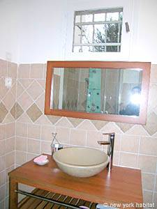 South France 1 Bedroom accommodation - bathroom (PR-783) photo 3 of 4