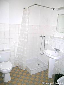Sur de Francia - Riviera Francesa - Estudio alojamiento - ba&ntilde;o (PR-788) photo 1 de 1