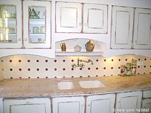 South France - Alpilles - 1 Bedroom - Maison de Village accommodation - kitchen (PR-790) photo 2 of 4