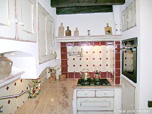 South France - Alpilles - 1 Bedroom - Maison de Village accommodation - kitchen (PR-790) photo 3 of 4