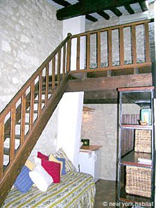 South France - Alpilles - 1 Bedroom - Maison de Village accommodation - bedroom (PR-790) photo 12 of 16