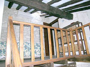 South France - Alpilles - 1 Bedroom - Maison de Village accommodation - bedroom (PR-790) photo 13 of 16