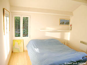 Sud de la France - Aix en Provence - Marseille - T3 appartements location vacances - chambre 1 (PR-791) photo 1 de 4