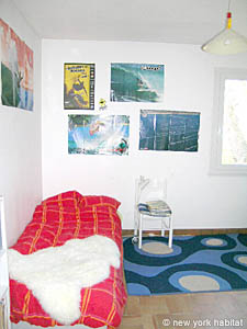 South France - French Riviera - 3 Bedroom - Villa accommodation - bedroom 3 (PR-804) photo 1 of 4