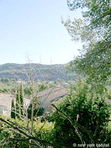 South France - French Riviera - 3 Bedroom - Villa accommodation - bedroom 3 (PR-804) photo 4 of 4