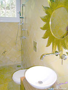 South France - French Riviera - 3 Bedroom - Villa accommodation - bathroom 2 (PR-804) photo 1 of 3
