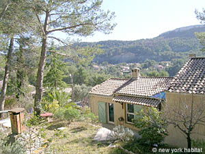 South France - French Riviera - 3 Bedroom - Villa accommodation - other (PR-804) photo 20 of 27