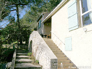 South France - French Riviera - 3 Bedroom - Villa accommodation - other (PR-804) photo 26 of 27