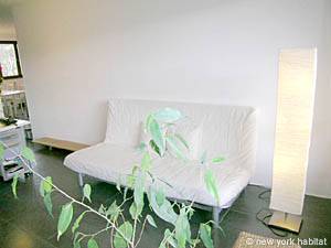South France - Aix en Provence - Marseilles - 1 Bedroom accommodation - living room (PR-807) photo 5 of 8