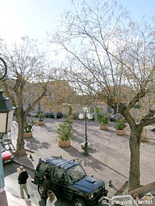 South France - Aix en Provence - Marseilles - 4 Bedroom - Maison de Village accommodation - bedroom 1 (PR-809) photo 6 of 7