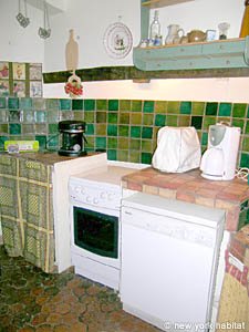 South France - Aix en Provence - Marseilles - 4 Bedroom - Maison de Village accommodation - kitchen (PR-809) photo 2 of 5