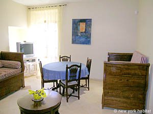 Sud della Francia - Alta Provenza - 2 Camere appartamento - soggiorno (PR-811) photo 3 di 5