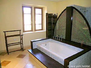 Sud della Francia - Alta Provenza - 2 Camere appartamento - bagno 2 (PR-811) photo 6 di 9