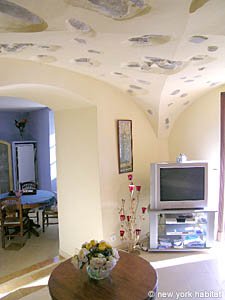 South France - Upper Provence - 1 Bedroom apartment - living room (PR-812) photo 7 of 7