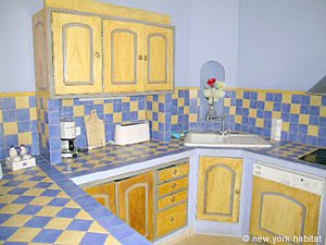 South France - Upper Provence - 1 Bedroom apartment - kitchen (PR-812) photo 2 of 5