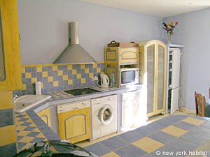 South France - Upper Provence - 1 Bedroom apartment - kitchen (PR-812) photo 5 of 5