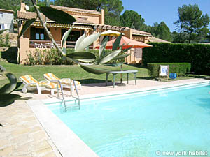 South France - Upper Var - 4 Bedroom - Villa accommodation - other (PR-816) photo 44 of 47