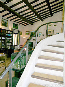 South France - Upper Var - 4 Bedroom - Villa accommodation - bedroom 2 (PR-816) photo 5 of 6