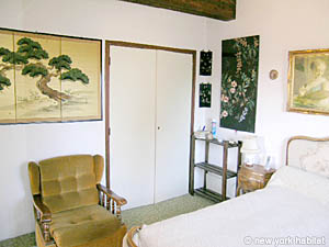 South France - Upper Var - 4 Bedroom - Villa accommodation - bedroom 3 (PR-816) photo 4 of 8