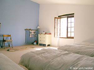 Schlafzimmer 4 - Photo 3 von 5