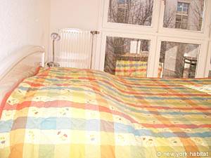 South France 2 Bedrooms - Duplex apartment bedroom 1 photo 4