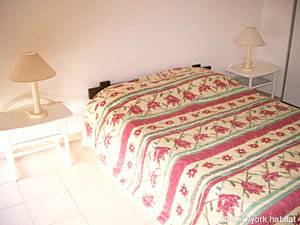 South France 2 Bedrooms - Duplex apartment bedroom 2 photo 6