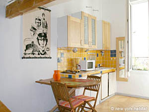 Sud della Francia Monolocale appartamento - soggiorno (PR-825) photo 2 di 8