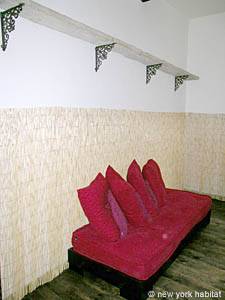 Sud de la France - C&ocirc;te d'Azur - T3 appartements location vacances - chambre 2 (PR-829) photo 1 de 7