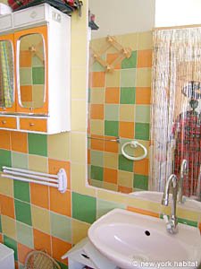 South France - Aix en Provence - Marseilles - 1 Bedroom accommodation - living room (PR-834) photo 6 of 12